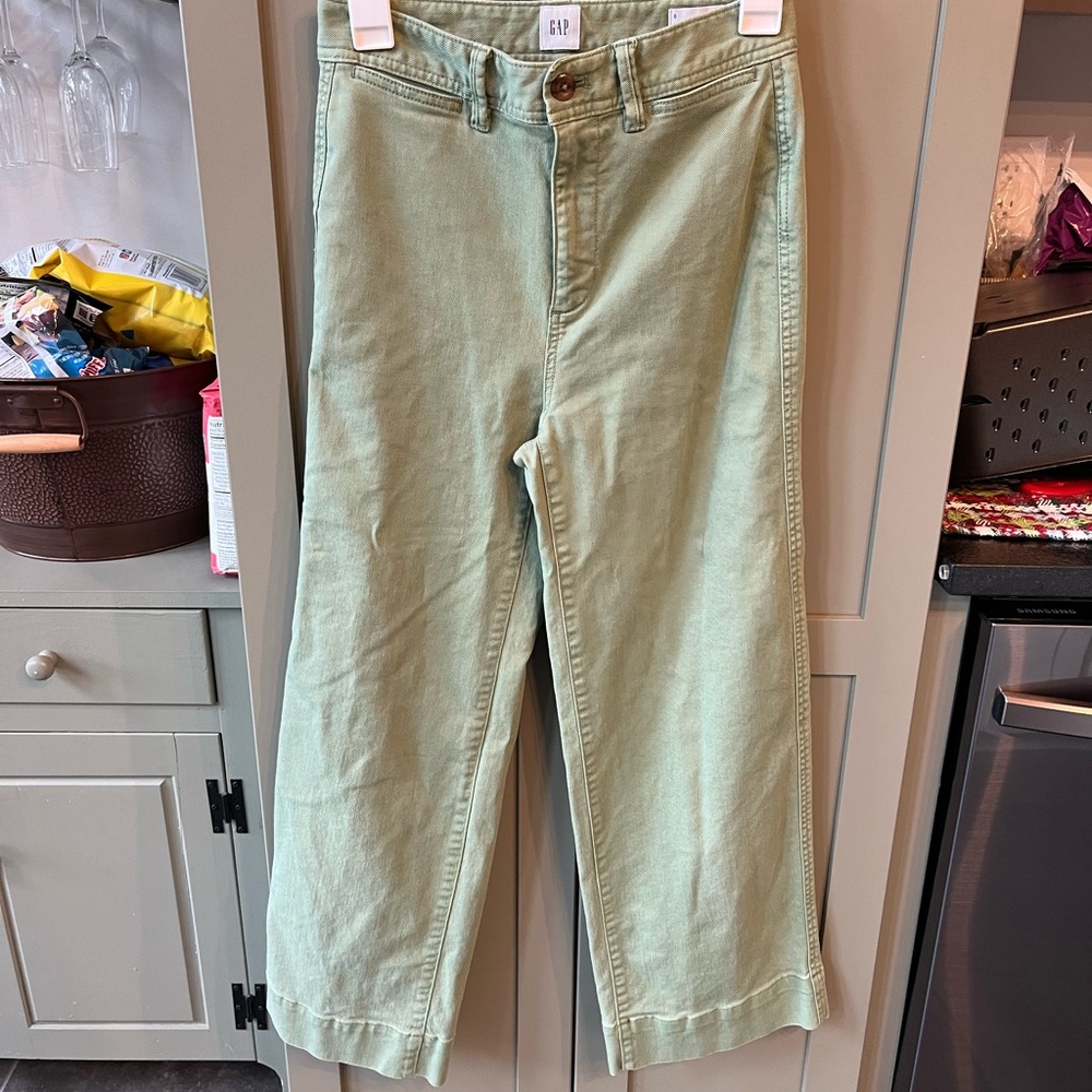 GAP High Rise Wide-leg Crop pant size 0 in perfect condition